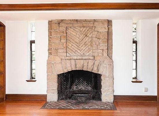 Zook Cty. Line Rd. Fireplace